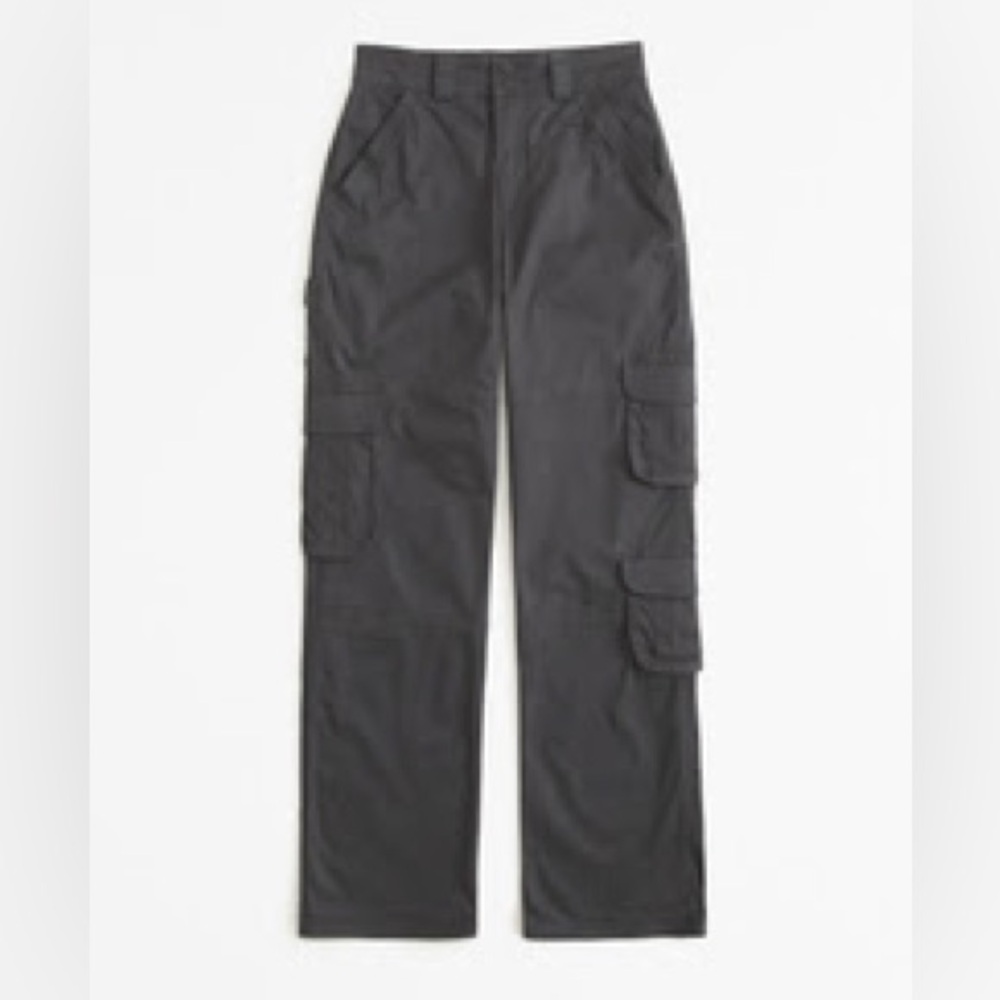 Tags still on/never worn - Abercrombie & Fitch Gray Cargo Pants